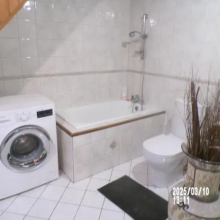 Chez Myriame Pansiyon Eurville-Bienville